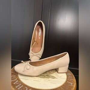 Joe Fresh Women's Beige Block kitten Heels